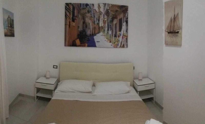 Gymnasium Bed & Breakfast 3*
